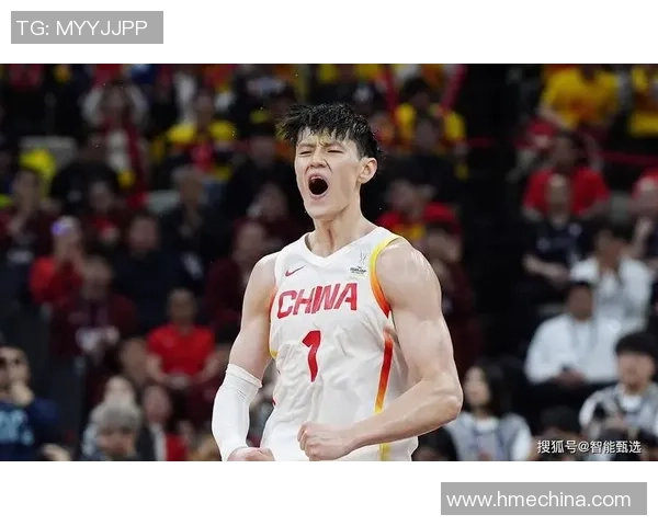 曾凡博：从青涩新星到篮球赛场的璀璨明珠，未来可期的篮球梦想之路